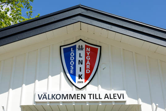 Exteriör av Alevi idrottsplats