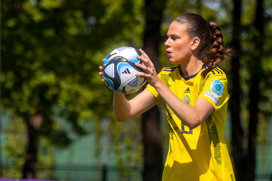 Bella Andersson of Sweden