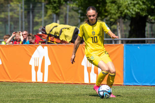 Nova Rolfsson of Sweden
