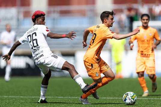 Bläddra bland fler bilder av Fotboll, Superettan, AFC Eskilstuna - Östersund