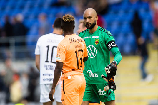 Östersunds målvakt Aly Keita