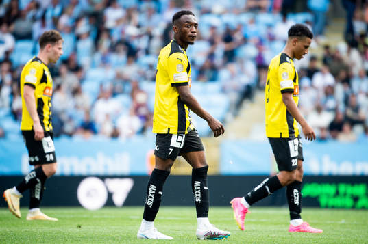 Häckens Benie Adama Traore deppar