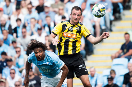 Malmö FFs Joseph Ceesay och Häckens Even Hovland