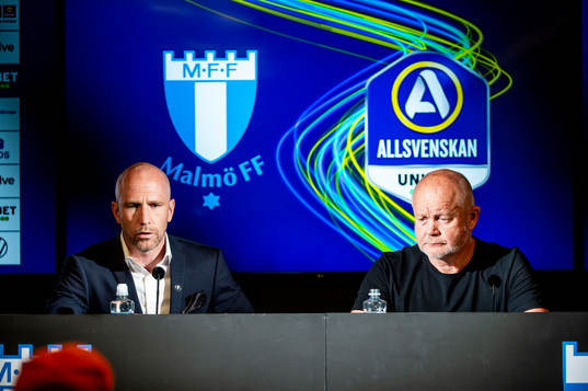 Malmö FFs tränare Henrik Rydström och Häckens tränare