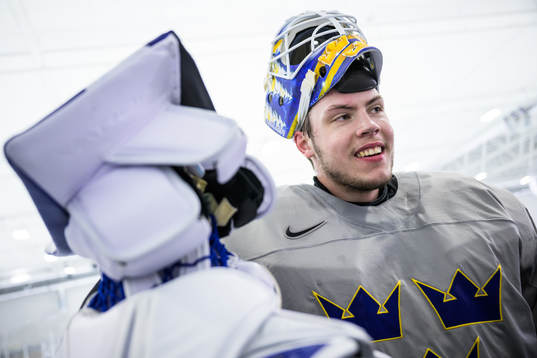 Bläddra bland fler bilder av 2023 IIHF Ice Hockey World Championship, day 10, Sweden, practice
