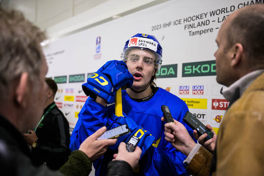 Leo Carlsson of Sweden is being interviewed
