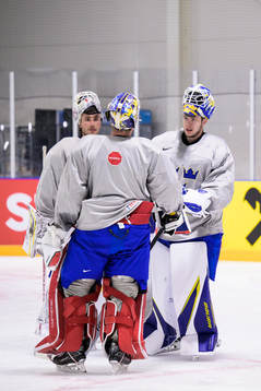 Goaltenders Jacob Johansson, Lars Johansson and Jesper
