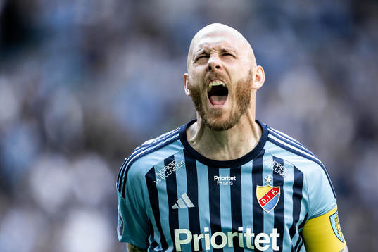 Djurgårdens Magnus Eriksson jublar