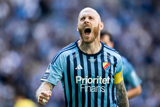 Djurgårdens Magnus Eriksson jublar