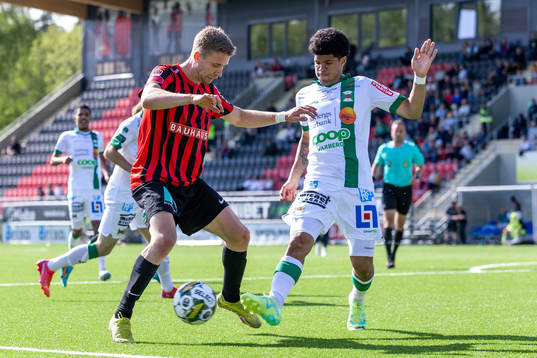 Brommapojkarnas Ludvig Fritzson och Varbergs Luke Le Roux