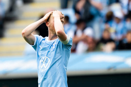 Malmö FFs Anders Christiansen deppar