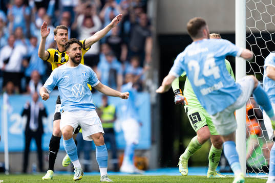 Malmö FFs Moustafa Zeidan jublar