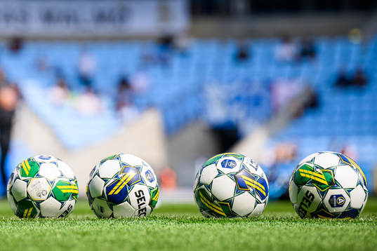 Allsvenskans officiella matchboll från Select