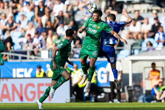Hammarbys Edvin Kurtulus och IFK Göteborgs Marcus Berg