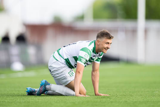 Västerås SKs Simon Gefvert har ont