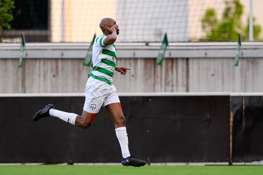 Västerås SKs Jabir Abdihakim Ali jublar