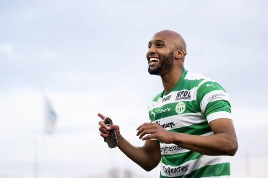 Västerås SKs Jabir Abdihakim Ali jublar