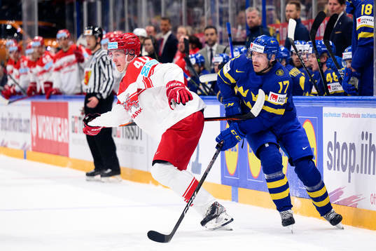 Anders Koch of Denmark and Pär Lindholm of Sweden