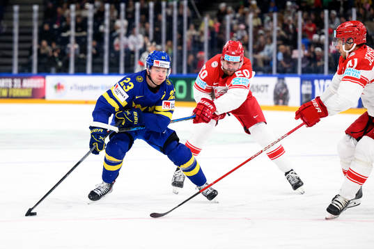 Lucas Raymond of Sweden and Mathias Bau