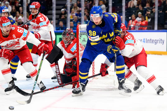 Alexander Nylander of Sweden