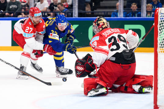 Anders Krogsgaard of Denmark and Lucas Raymond of Sweden