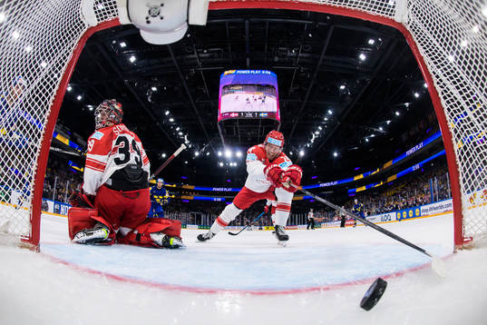 Goaltender George Sørensen and Jacob Gammelgaard of