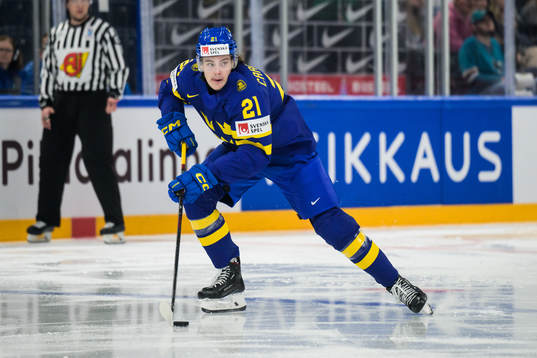 Leo Carlsson of Sweden
