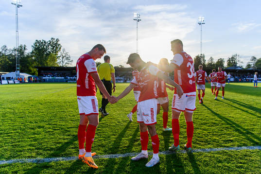 Kalmars Mileta Rajovic, Noah Shamoun och Lars Saetra jublar