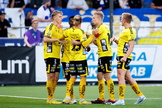 Elfsborgs Jeppe Møldrup Okkels jublar