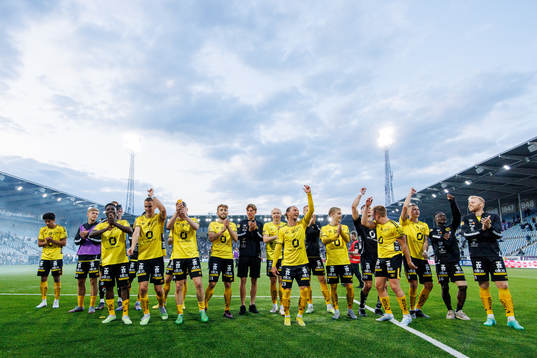 Elfsborgs spelare jublar