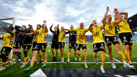 Elfsborgs spelare jublar