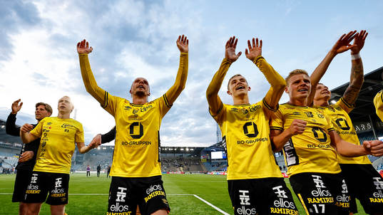 Elfsborgs spelare jublar