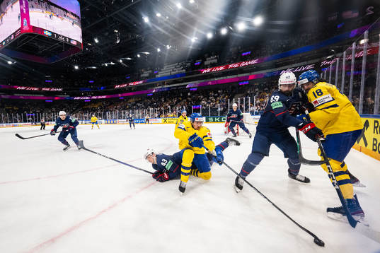 Tyler Kleven and Alex Tuch of USA against Pär Lindholm and
