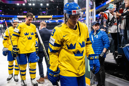 Marcus Sörensen of Sweden looks dejected