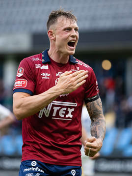 Örgrytes Marcus Haglind Sangre jublar