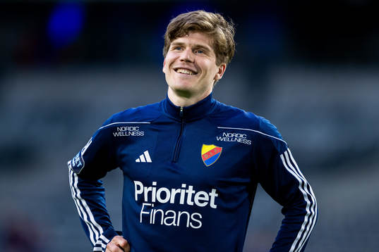Djurgårdens Oliver Berg jublar fotbollsmatchen i