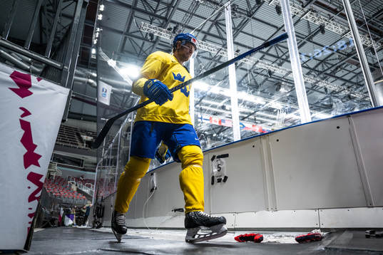 Jacob de la Rose of Sweden at a practice session