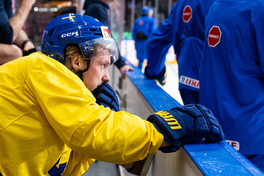Rasmus Sandin of Sweden at a practice session