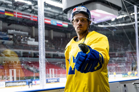 Jacob de la Rose of Sweden at a practice session