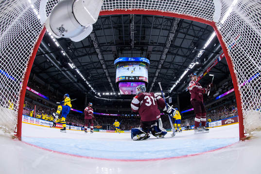 Timothy Liljegren of Sweden celebrates