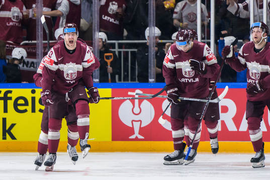Miks Indrasis of Latvia celebrates