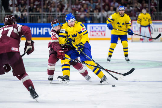 Kaspars Daugavins of Latvia and Carl Grundström of Sweden
