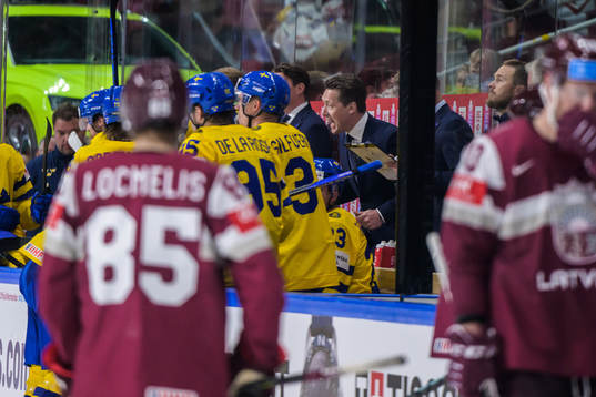 Head coach Sam Hallam of Sweden