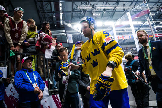 Alexander Nylander of Sweden looks dejected