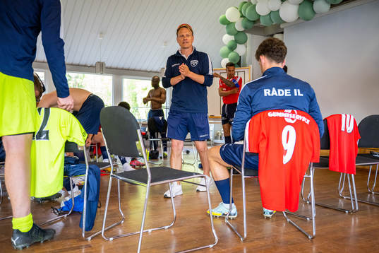 Head coach Frode Nøss of Råde
