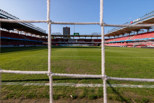 Interiör vy från Visma arena före fotbollsmatchen i