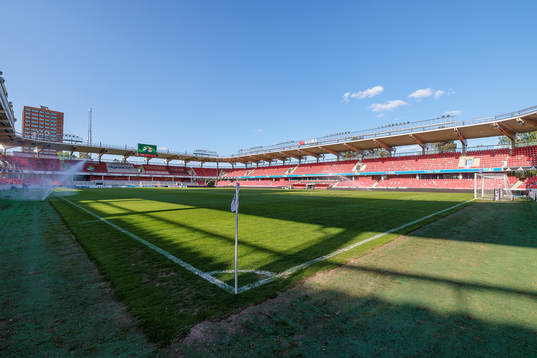 Interiör vy från Visma arena före fotbollsmatchen i