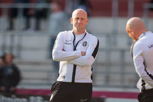 Landskronas tränare Billy Magnusson före fotbollsmatchen
