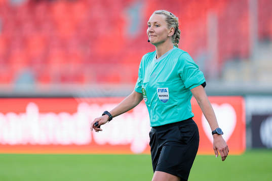 Domare Tess Olofsson