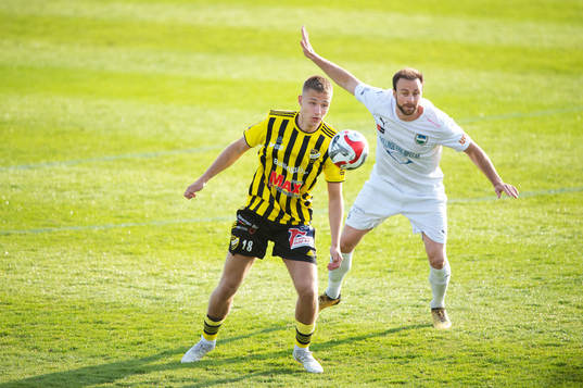 IFK Hässleholms André Gustafson i matchen i division 2